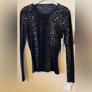 Karen Kane Natures Beauty Crew Neck Long Sleeve Top Nordstrom’s NWT Sz Medium